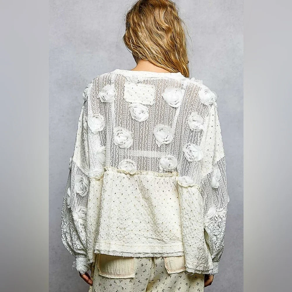 POL Ivory Lace Floral Blouse - Picture 3 of 3